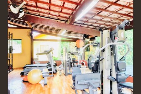 Casa à venda com 240m², 3 quartos e 10 vagas