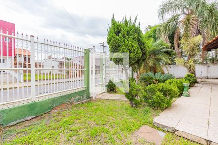 Casa à venda com 280m², 3 quartos e 2 vagas Casa à venda com 280m², 3 quartos e 2 vagasFachada da casa