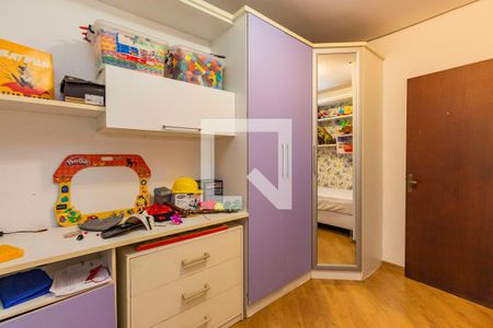 Casa à venda com 280m², 3 quartos e 2 vagas Casa à venda com 280m², 3 quartos e 2 vagasQuarto 4