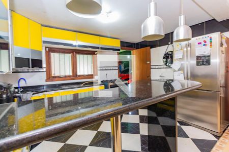 Casa à venda com 280m², 3 quartos e 2 vagas Casa à venda com 280m², 3 quartos e 2 vagasCozinha