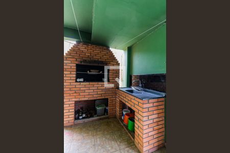 Casa à venda com 280m², 3 quartos e 2 vagas Casa à venda com 280m², 3 quartos e 2 vagasGaragem com churrasqueira e lavanderia