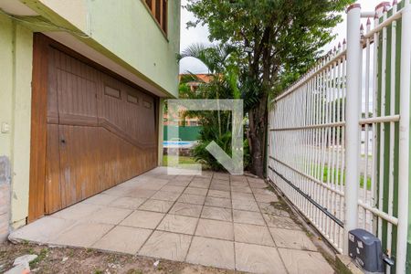 Casa à venda com 280m², 3 quartos e 2 vagas Casa à venda com 280m², 3 quartos e 2 vagasFachada da casa