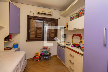 Casa à venda com 280m², 3 quartos e 2 vagas Casa à venda com 280m², 3 quartos e 2 vagasQuarto 4