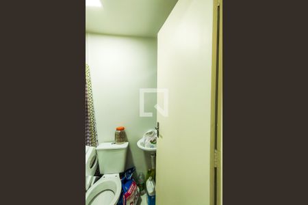 Apartamento à venda com 117m², 3 quartos e 2 vagas Apartamento à venda com 117m², 3 quartos e 2 vagasÁrea de serviço - banheiro