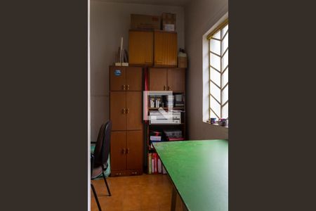 Casa à venda com 317m², 3 quartos e 2 vagas Casa à venda com 317m², 3 quartos e 2 vagasQuarto de Serviço