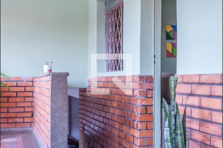 Casa à venda com 270m², 3 quartos e 2 vagas