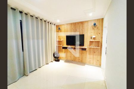 Casa à venda com 330m², 6 quartos e 3 vagas