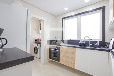 Apartamento à venda com 168m², 3 quartos e 2 vagas Apartamento à venda com 168m², 3 quartos e 2 vagasCozinha