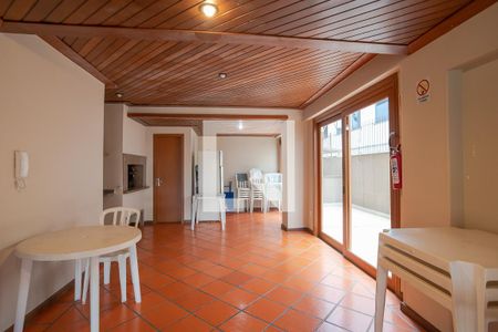 Apartamento à venda com 168m², 3 quartos e 2 vagas Apartamento à venda com 168m², 3 quartos e 2 vagasÁrea comum - Salão de festas