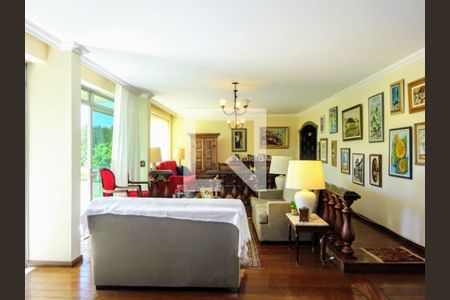 Apartamento à venda com 260m², 4 quartos e 3 vagas