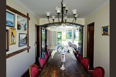 Apartamento à venda com 260m², 4 quartos e 3 vagas