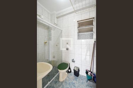 Banheiro de kitnet/studio para alugar com 1 quarto, 30m² em Vila Buarque, São Paulo