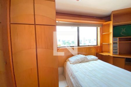 Apartamento à venda com 319m², 6 quartos e 4 vagasQuarto 1