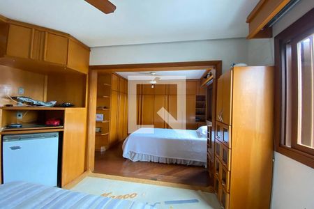 Apartamento à venda com 319m², 6 quartos e 4 vagasQuarto 1