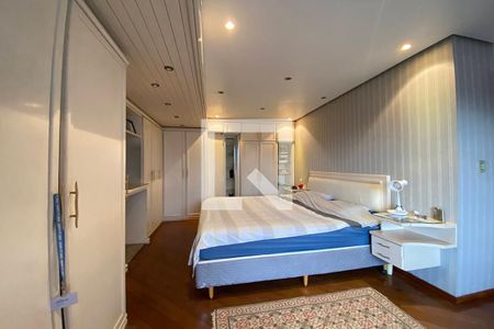 Apartamento à venda com 319m², 6 quartos e 4 vagasQuarto 4 - Suíte