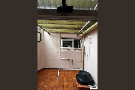 Apartamento à venda com 95m², 2 quartos e sem vagaQuintal Coberto