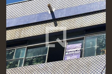 Apartamento à venda com 210m², 2 quartos e sem vagaFachada