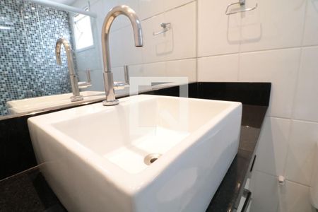 Apartamento à venda com 60m², 1 quarto e 1 vagaBanheiro da Suite - pia