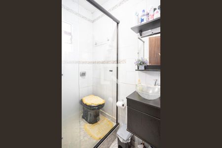 Casa à venda com 90m², 1 quarto e 2 vagas Casa à venda com 90m², 1 quarto e 2 vagasBanheiro