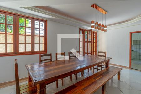 Sala de Jantar de casa para alugar com 4 quartos, 340m² em Setor Sudoeste, Goiânia
