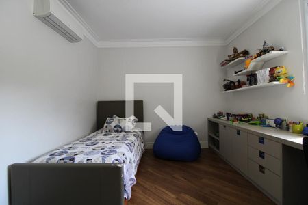 Casa à venda com 344m², 5 quartos e 4 vagasSuíte 2