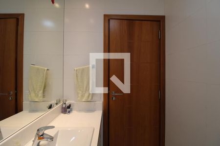 Casa à venda com 344m², 5 quartos e 4 vagasBanheiro