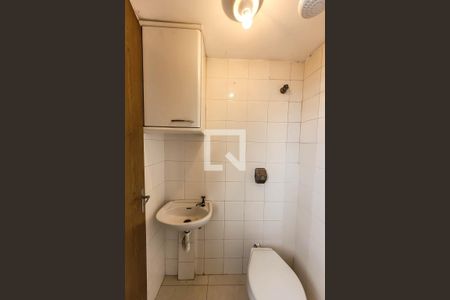 Apartamento à venda com 72m², 2 quartos e 1 vagaBanheiro de serviço