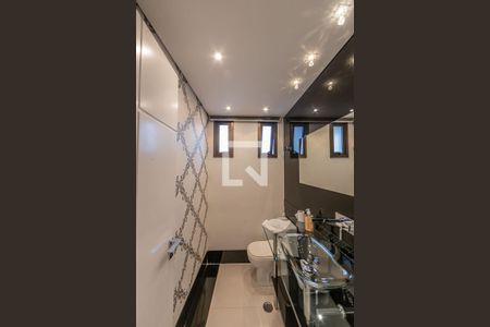 Apartamento para alugar com 4 quartos, 220m² em Vila Regente Feijó, São Paulo