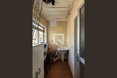 Apartamento à venda com 72m², 3 quartos e 1 vaga Apartamento à venda com 72m², 3 quartos e 1 vagaÁrea de Serviço