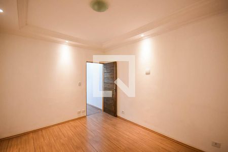 Quarto 1 de casa para alugar com 2 quartos, 140m² em Jardim Bom Tempo, Taboão da Serra