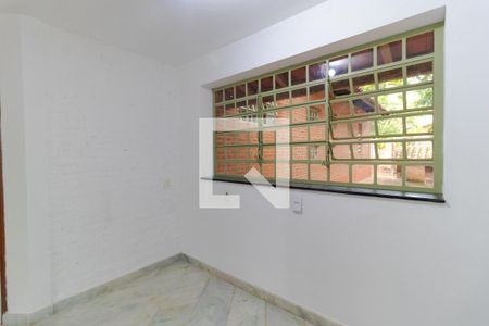Casa à venda com 237m², 3 quartos e 3 vagas Casa à venda com 237m², 3 quartos e 3 vagasCozinha