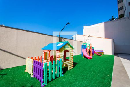 Apartamento à venda com 76m², 3 quartos e 2 vagasÁrea Comum - Playground