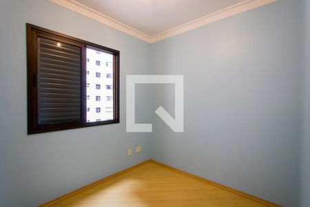 Apartamento à venda com 76m², 3 quartos e 2 vagasQuarto 2