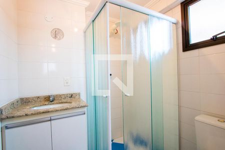 Apartamento à venda com 76m², 3 quartos e 2 vagasBanheiro do quarto 1