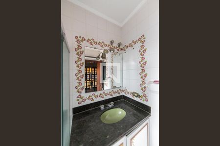 Casa à venda com 350m², 3 quartos e 6 vagas Casa à venda com 350m², 3 quartos e 6 vagasSuite 2 (Sala de TV)