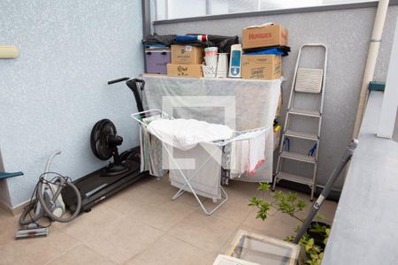 Apartamento à venda com 104m², 2 quartos e 2 vagas Apartamento à venda com 104m², 2 quartos e 2 vagasCobertura