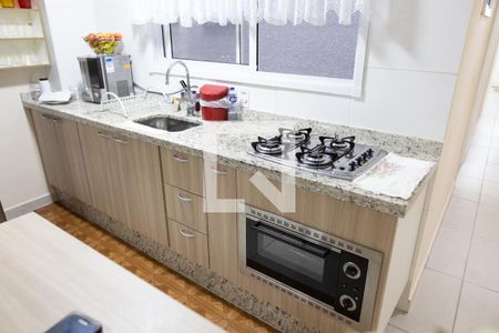 Apartamento à venda com 104m², 2 quartos e 2 vagas Apartamento à venda com 104m², 2 quartos e 2 vagasCozinha