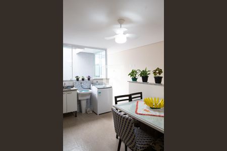 Apartamento à venda com 104m², 2 quartos e 2 vagas Apartamento à venda com 104m², 2 quartos e 2 vagasArea de Churrasqueira