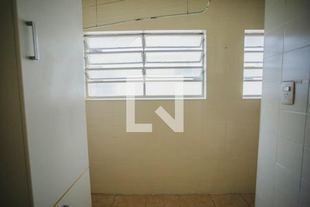 Apartamento à venda com 69m², 2 quartos e 1 vaga Apartamento à venda com 69m², 2 quartos e 1 vagaÁrea de Serrviço