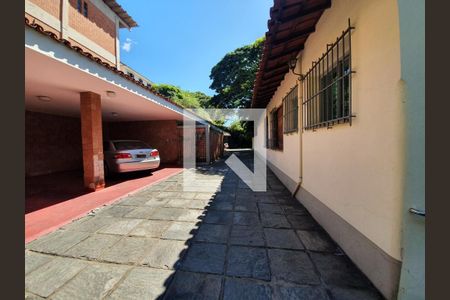 Casa à venda com 1000m², 7 quartos e 8 vagas