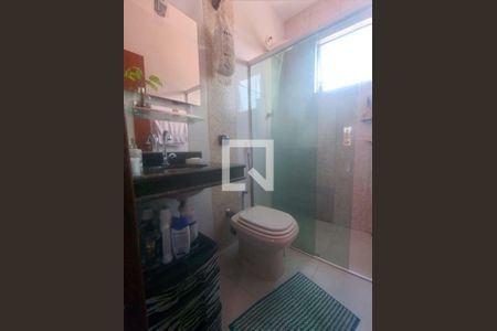 Casa à venda com 228m², 5 quartos e 2 vagas