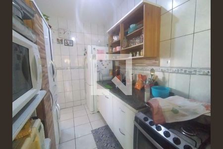 Casa à venda com 228m², 5 quartos e 2 vagas