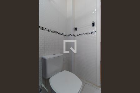 Apartamento à venda com 68m², 2 quartos e sem vaga Apartamento à venda com 68m², 2 quartos e sem vagaBanheiro