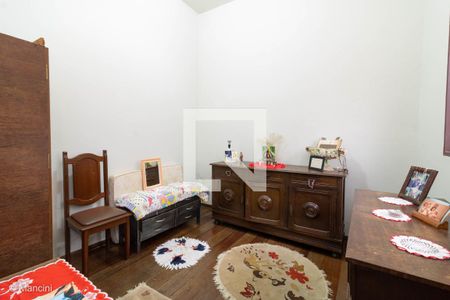 Casa à venda com 246m², 4 quartos e 4 vagas