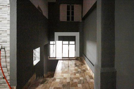 Casa à venda com 90m², 2 quartos e 2 vagas Casa à venda com 90m², 2 quartos e 2 vagasQuintal e Área de Serviço