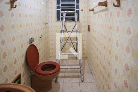 Casa à venda com 90m², 2 quartos e 2 vagas Casa à venda com 90m², 2 quartos e 2 vagasBanheiro da Suite