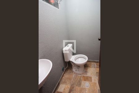 Casa à venda com 90m², 2 quartos e 2 vagas Casa à venda com 90m², 2 quartos e 2 vagasLavabo