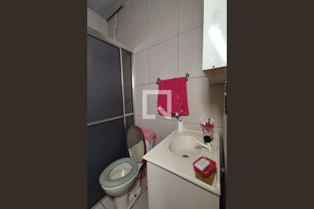 Casa à venda com 140m², 3 quartos e 1 vaga Casa à venda com 140m², 3 quartos e 1 vagaBanheiro