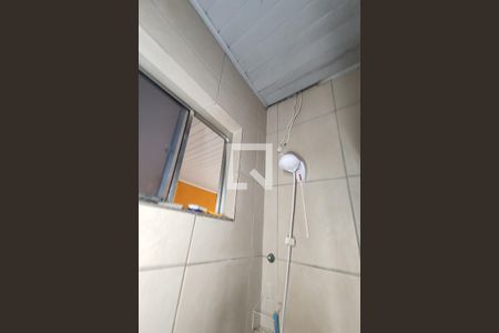 Casa à venda com 140m², 3 quartos e 1 vaga Casa à venda com 140m², 3 quartos e 1 vagaBanheiro