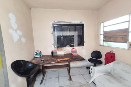 Casa à venda com 140m², 3 quartos e 1 vaga Casa à venda com 140m², 3 quartos e 1 vagaSala 2